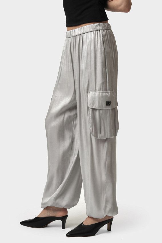 Брюки Armani Exchange Серебряный