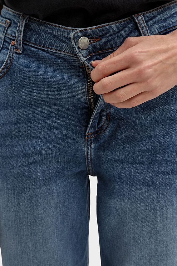 Джинсы Mustang