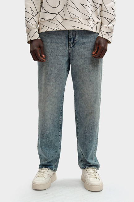 Джинсы Armani Exchange