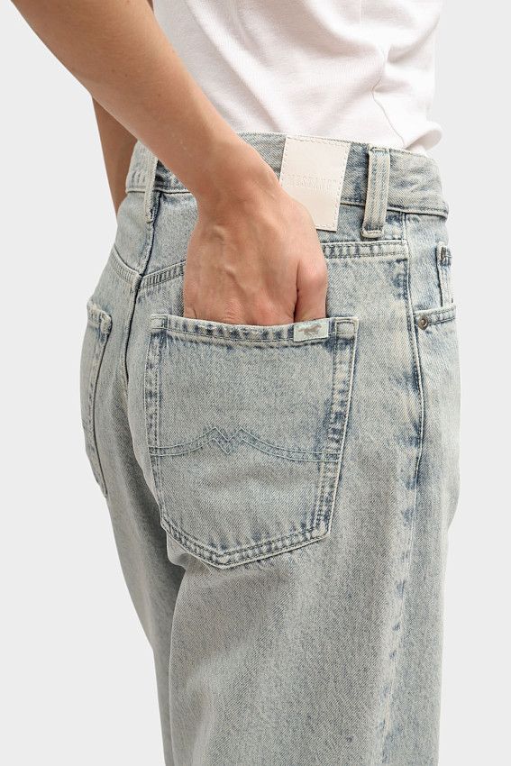 Джинсы Mustang