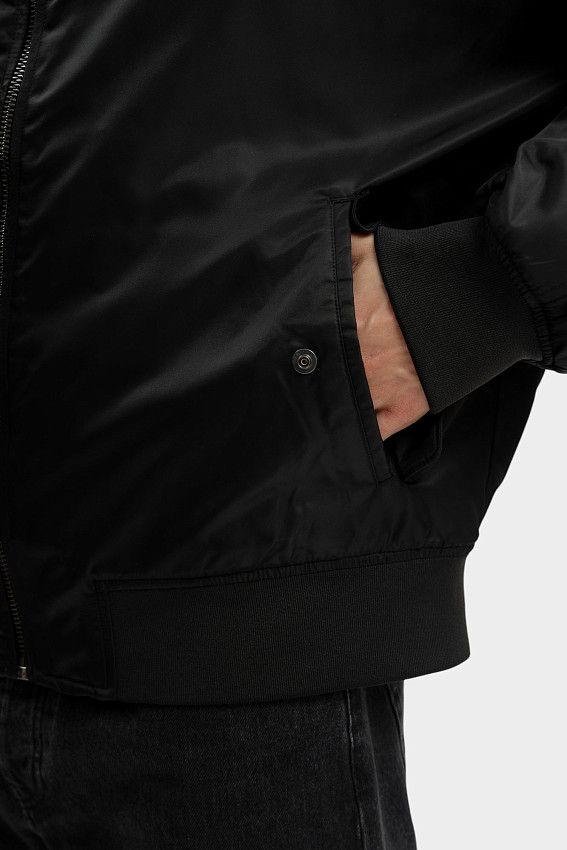 Бомбер Calvin Klein Jeans Черный