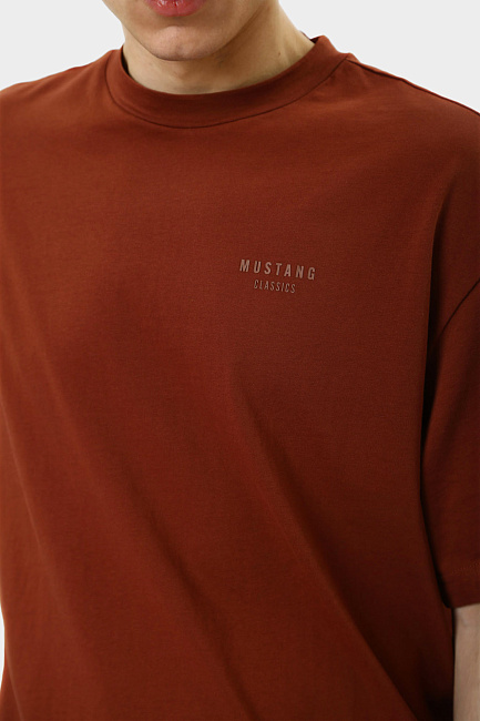 Футболка Mustang