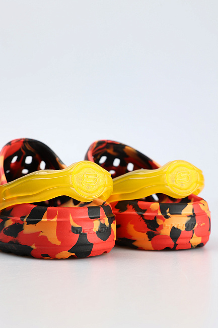 Шлепки Skechers