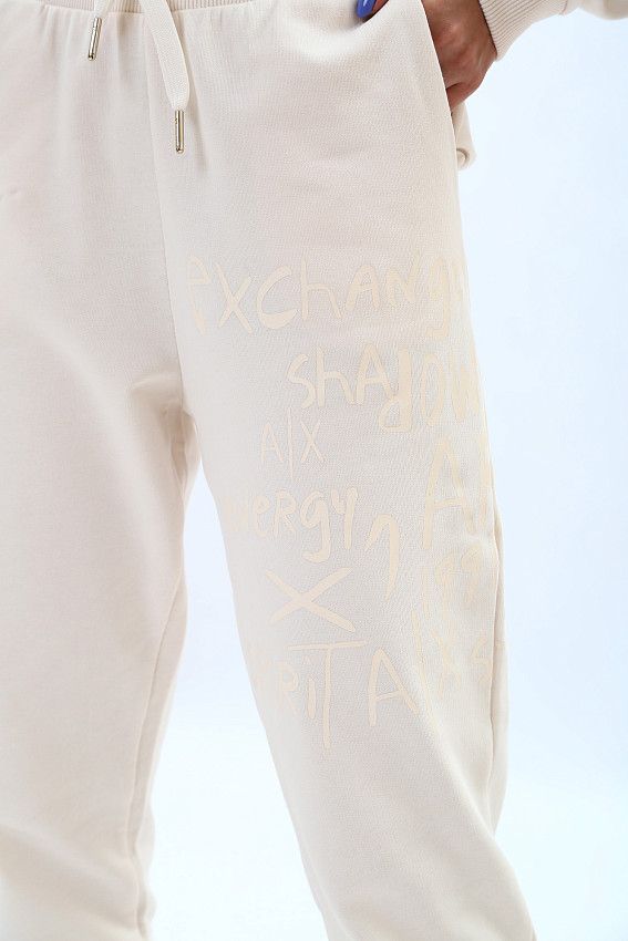Брюки спортивные джоггеры Armani Exchange Молочный