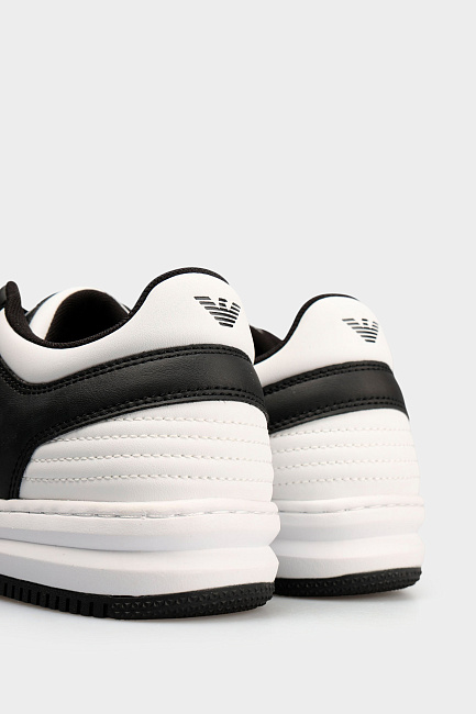 Кроссовки EA7