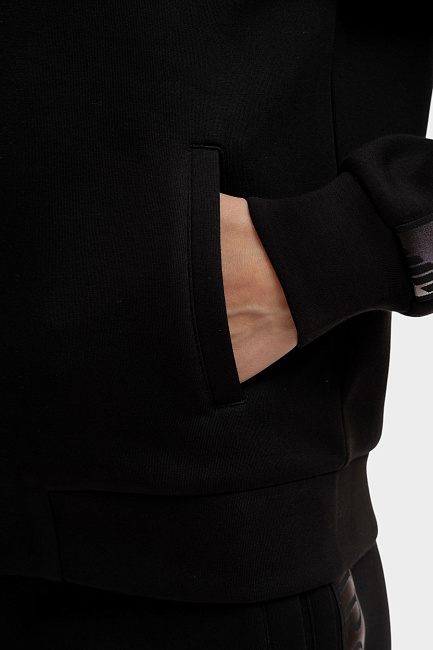 Костюм спортивный EA7