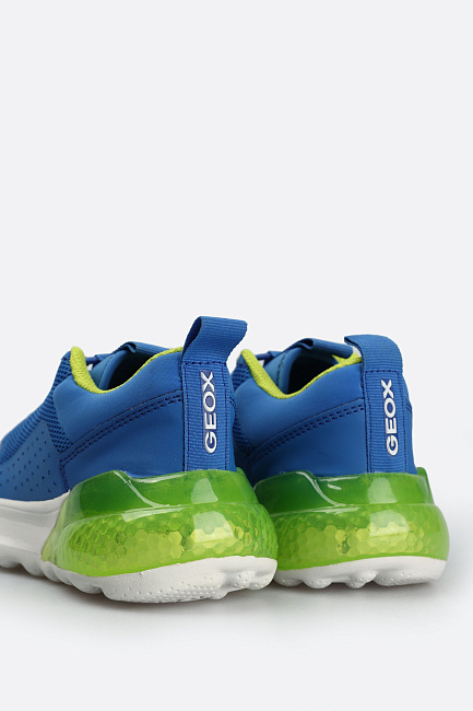 Кроссовки Geox