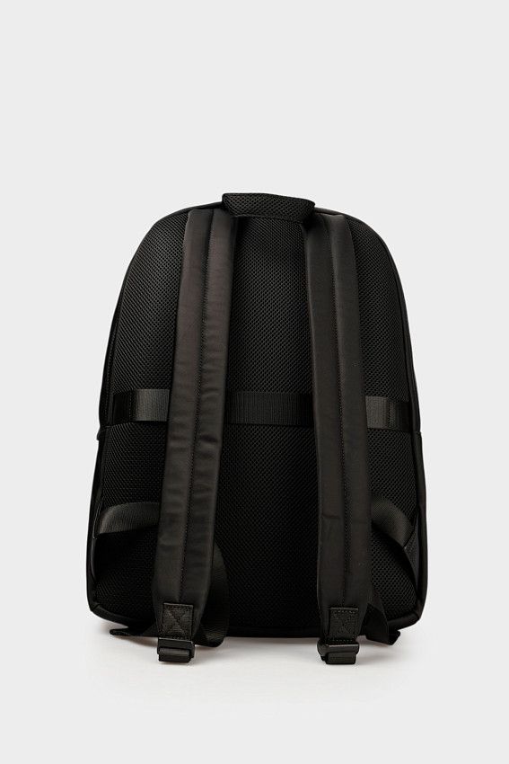 Рюкзак Armani Exchange Черный