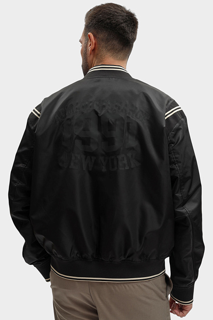 Бомбер Armani Exchange