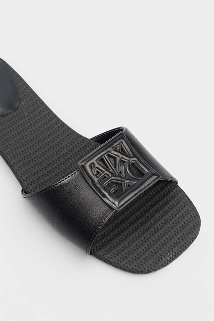 Шлепанцы Armani Exchange