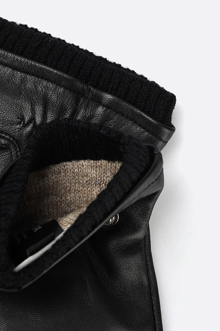 Перчатки Marc Cony