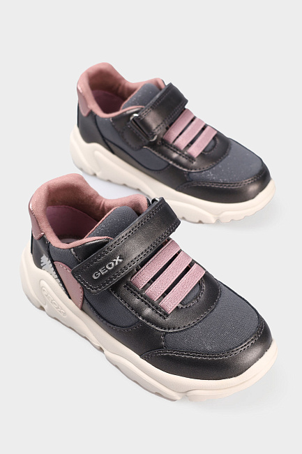 Кроссовки Geox