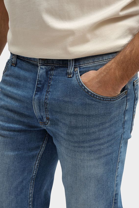 Джинсы Mustang