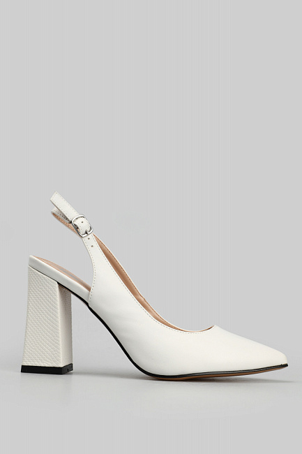 Босоножки на каблуке Rio fiore