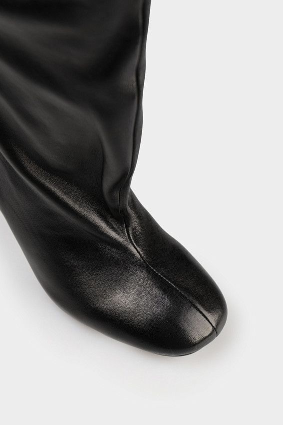 Ботильоны закрытые Red Pin