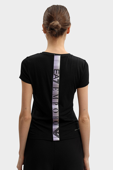 Футболка EA7