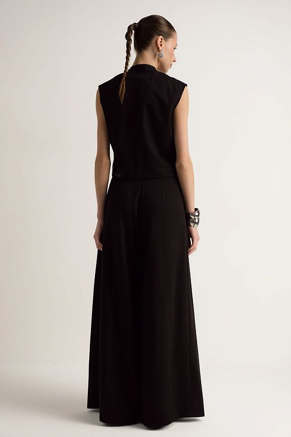 Жилет The Hills Черный