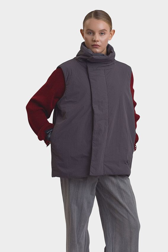 Жилет утеплённый The Hills