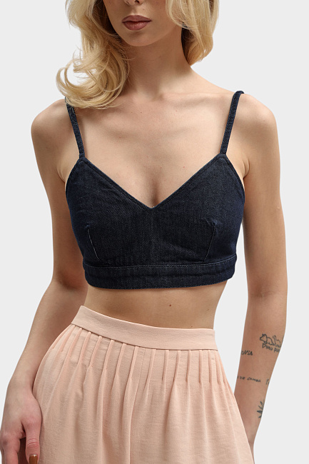 Топ Emporio Armani