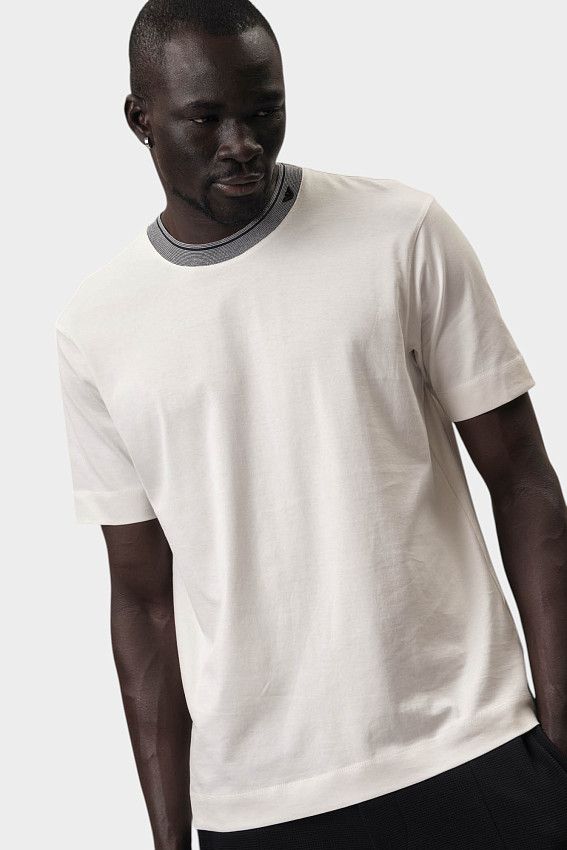 Футболка Emporio Armani Белый