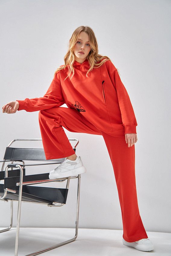 Худи The Hills Красный