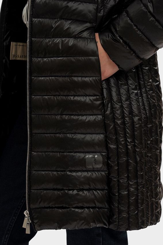 Пальто пуховое Trussardi