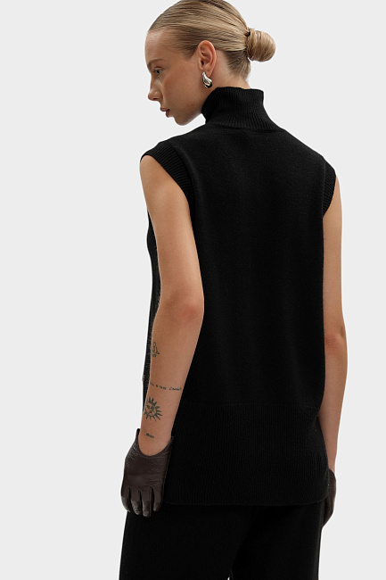 Жилет Trussardi