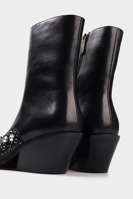 Казаки Marc Cony