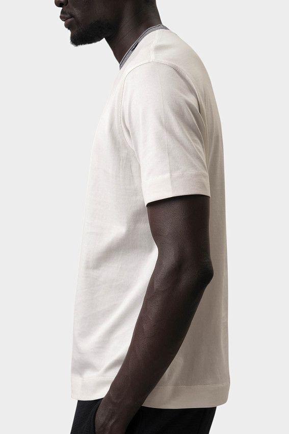 Футболка Emporio Armani Белый