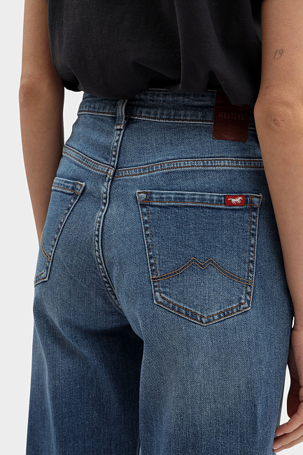 Джинсы Mustang