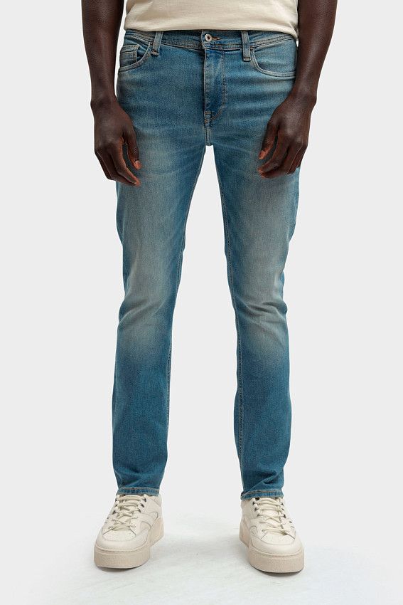 Джинсы Mustang