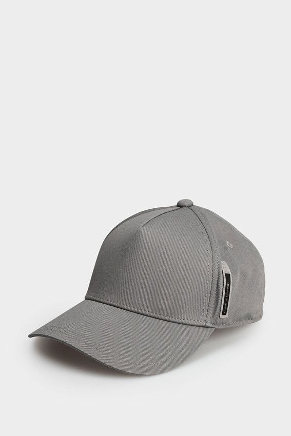 Кепка Armani Exchange Серый