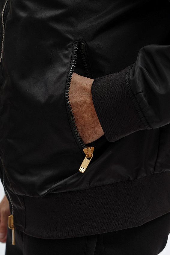 Бомбер Armani Exchange Черный