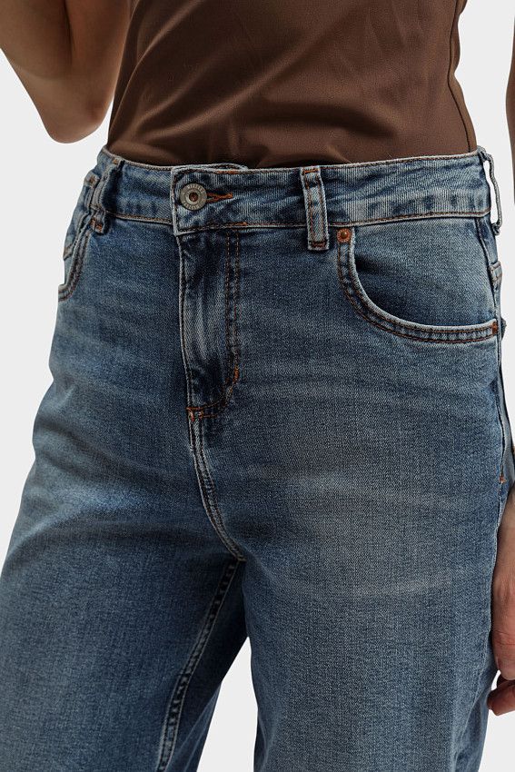 Джинсы Mustang