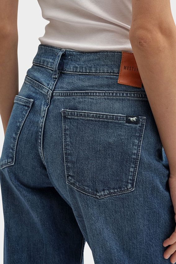 Джинсы Mustang