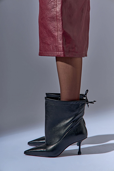 Ботильоны закрытые Red Pin