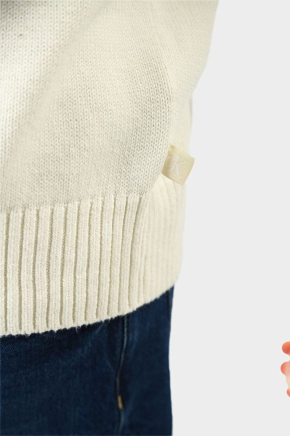 Джемпер Calvin Klein Jeans Молочный