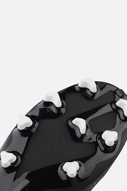 Футбольные бутсы Puma