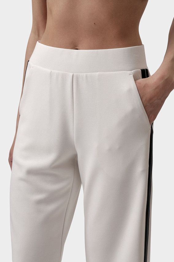 Брюки EA7 Белый