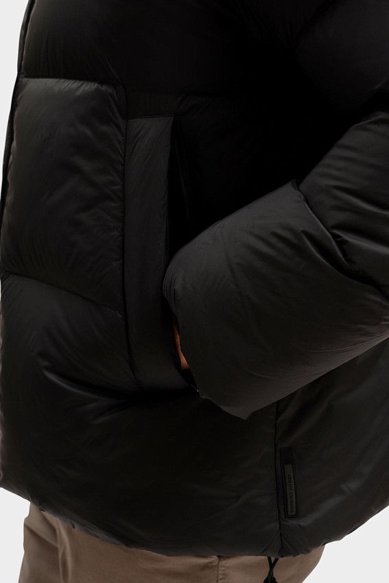 Куртка пуховая Armani Exchange Черный