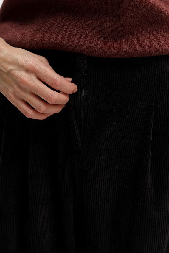 Брюки Armani Exchange Черный