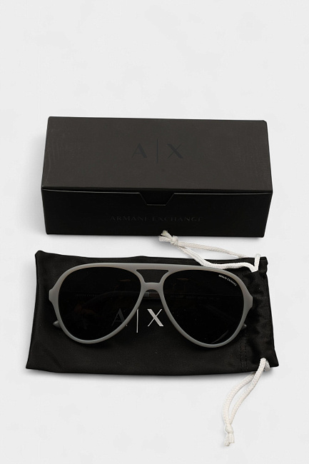 Очки в комплекте с футляром Armani Exchange