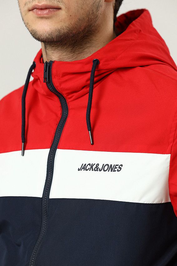 Ветровка Jack &amp; Jones Красный