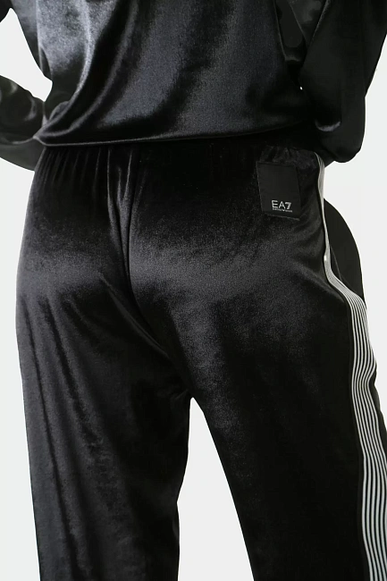 Костюм спортивный EA7