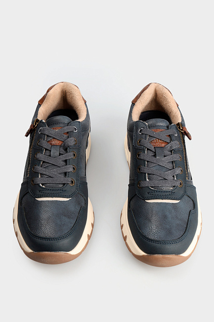 Кроссовки Mustang