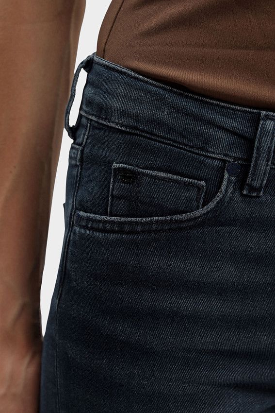 Джинсы Mustang