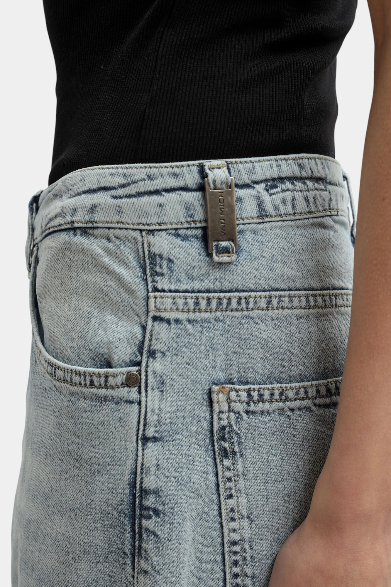 Джинсы Van Mich