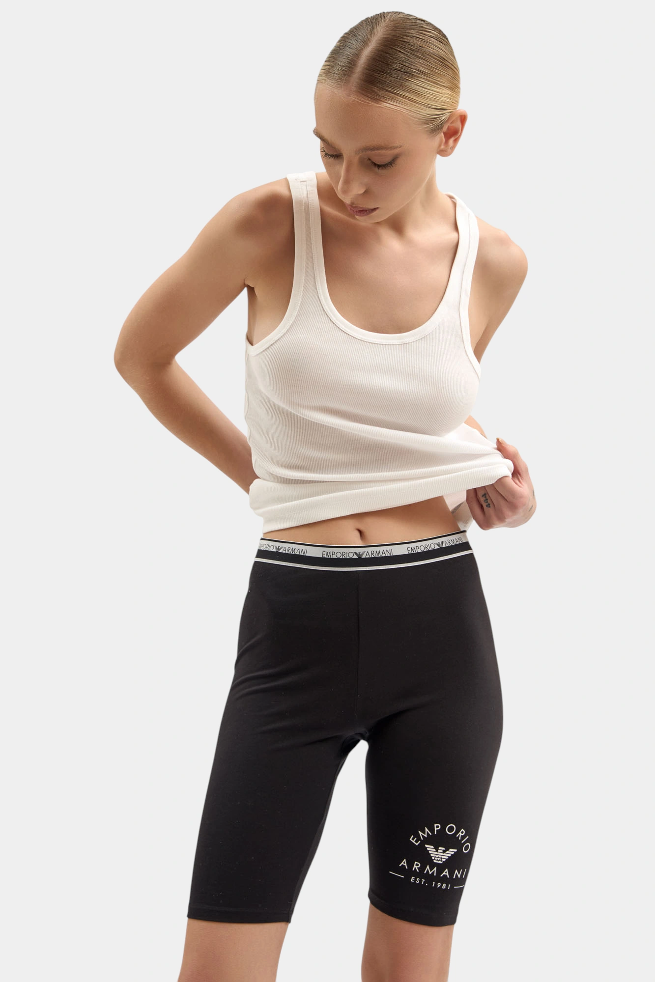 Шорты Emporio Armani