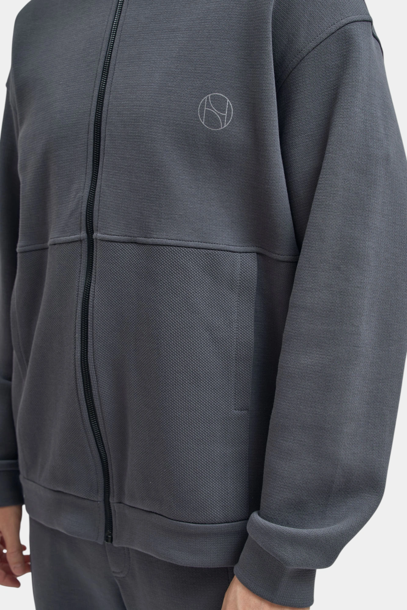 Толстовка The Hills