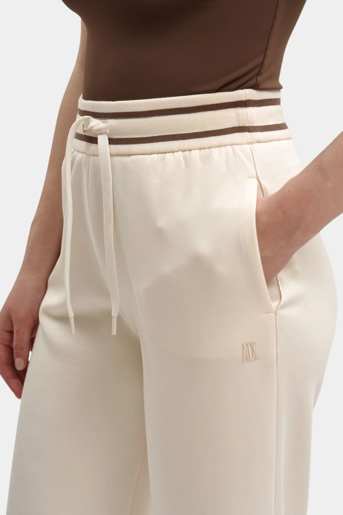 Брюки Armani Exchange